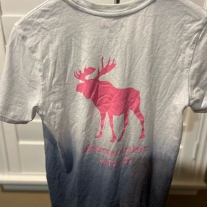 Abercrombie tshirt
